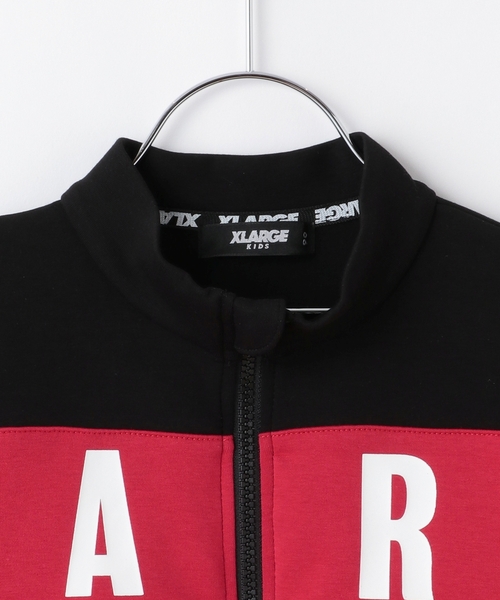 XLARGE KIDS（エクストララージキッズ）の「ビッグロゴダンボールニットジップトレーナー（スウェット・キッズ・ブラック/トップグレー・140cm/110cm/100cm/120cm/130cm/80ｃｍ/90cm）」の4枚目の写真
