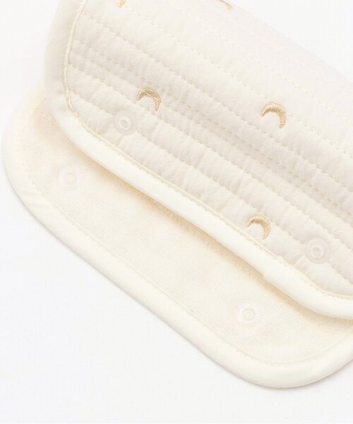 petit main（プティマイン）の「キルト刺しゅうベルトカバー（その他ベビー用品・キッズ・ライトブルー/ライトピンク/アイボリー・F）」の7枚目の写真