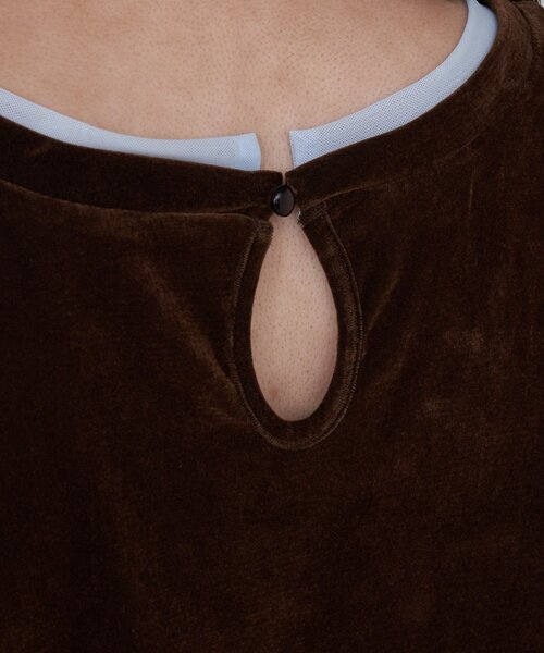 Kastane（カスタネ）の「*【前後2WAY】B ベロアレイヤードライクトップス（Tシャツ/カットソー・レディース・ブラック/アイボリー/ブラウン・FREE）」の17枚目の写真