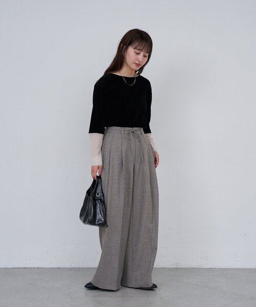 Kastane（カスタネ）の「*【前後2WAY】B ベロアレイヤードライクトップス（Tシャツ/カットソー・レディース・ブラック/アイボリー/ブラウン・FREE）」の13枚目の写真