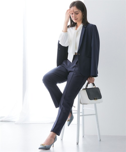 7days Life Styling（セブンデイズライフスタイリング）の「【テーパード/ワイド】万能センタープレスタックテーパードパンツ（レギュラー丈）【しわになりにくい・速乾・UVカット】＜大きいサイズ有＞（スラックス・レディース・杢グレー/ブラック/グレー系1/ブラック系1/ネイビー系1/ネイビー・S/M/L/LL/3L/4L/TS/TM/TL/TLL/T3L/T4L）」の21枚目の写真