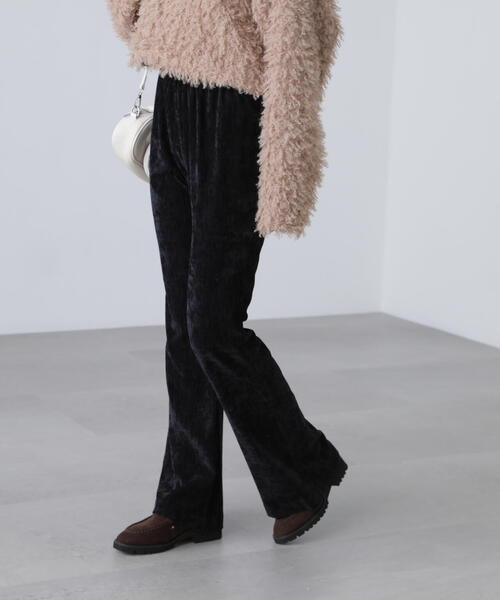 FREE'S MART(フリーズマート)の「◆ベロアフレアレギンスパンツ(その他パンツ・レディース・ブラウン/ブラック・SMALL/MEDIUM)」の4枚目の写真