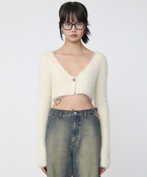 Heart Tattoo(ハートタトゥー)の「Heart button mohair like cardigan / ハートボタン モヘアライク カーディガン(カーディガン/ボレロ・レディース・ホワイト/ブラック・FREE)」の3枚目の写真