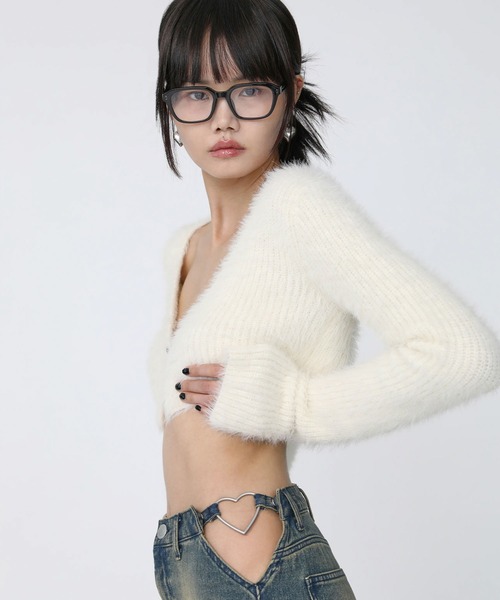 Heart Tattoo(ハートタトゥー)の「Heart button mohair like cardigan / ハートボタン モヘアライク カーディガン(カーディガン/ボレロ・レディース・ホワイト/ブラック・FREE)」の22枚目の写真