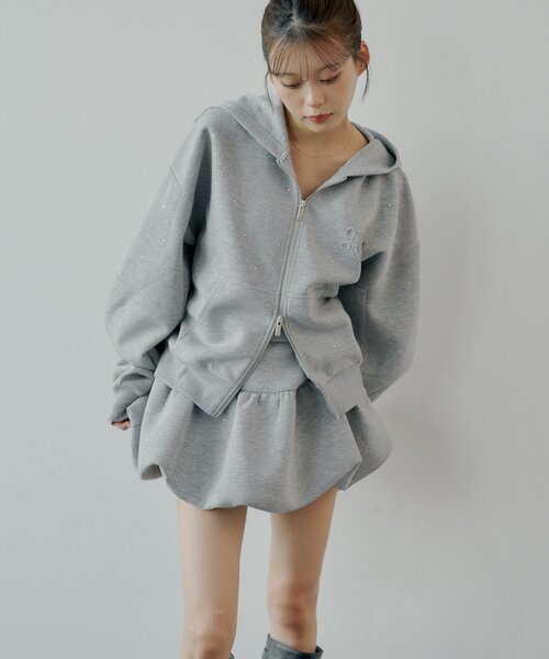 Chico（チコ）の「【セットアップ対応】スウェットバルーンミニスカート（スカート・レディース・ホワイト/チャコールグレー/グレー/グレー系その他3/グレー系その他2・FREE）」の8枚目の写真