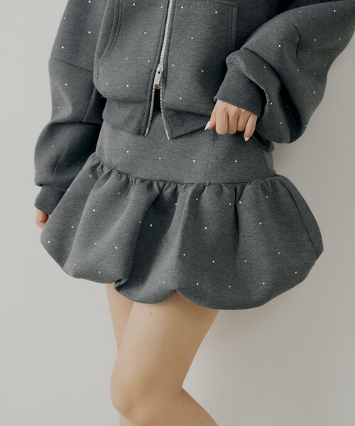 Chico（チコ）の「【セットアップ対応】スウェットバルーンミニスカート（スカート・レディース・ホワイト/チャコールグレー/グレー/グレー系その他3/グレー系その他2・FREE）」の16枚目の写真