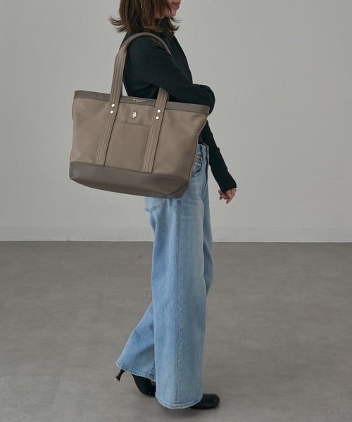 U.S. POLO ASSN.（ユーエスポロアッスン）の「【U.S. POLO ASSN.】≪別注≫ キャンバストートバッグ PC A4サイズ収納可能 ビジネスバッグ 通勤 通学（トートバッグ・レディース・ブラック/オフホワイト/グレー・FREE）」の13枚目の写真