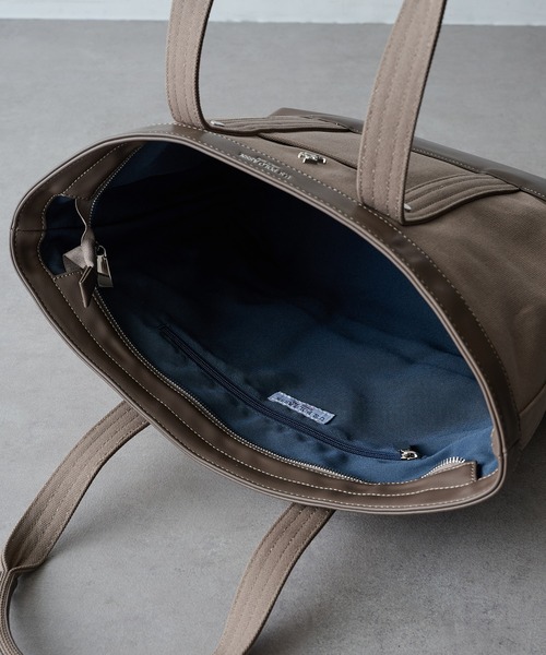 U.S. POLO ASSN.（ユーエスポロアッスン）の「【U.S. POLO ASSN.】≪別注≫ キャンバストートバッグ PC A4サイズ収納可能 ビジネスバッグ 通勤 通学（トートバッグ・レディース・ブラック/オフホワイト/グレー・FREE）」の19枚目の写真