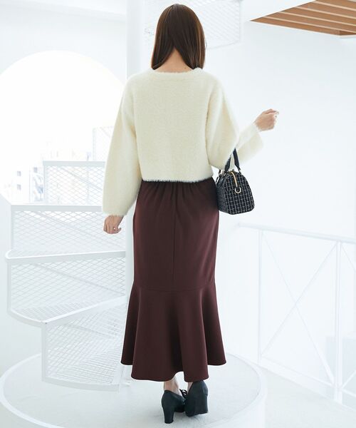 MAJESTIC LEGON(マジェスティックレゴン)の「ポケット付きフェザークルーカーデ(カーディガン/ボレロ・レディース・ボルドー/チャコールグレー/アイボリー/ブラック・MEDIUM)」の9枚目の写真