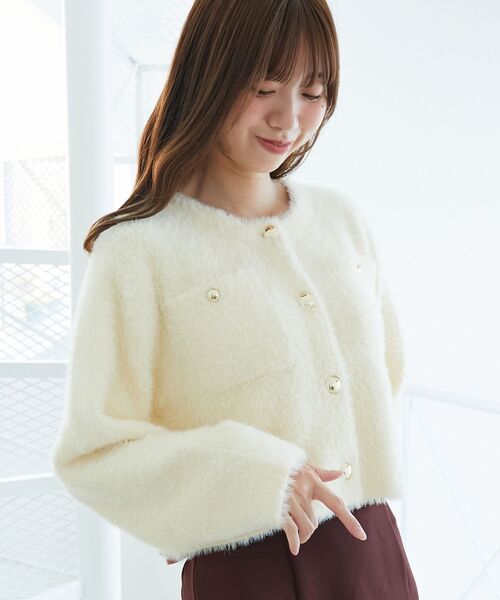 MAJESTIC LEGON(マジェスティックレゴン)の「ポケット付きフェザークルーカーデ(カーディガン/ボレロ・レディース・ボルドー/チャコールグレー/アイボリー/ブラック・MEDIUM)」の11枚目の写真