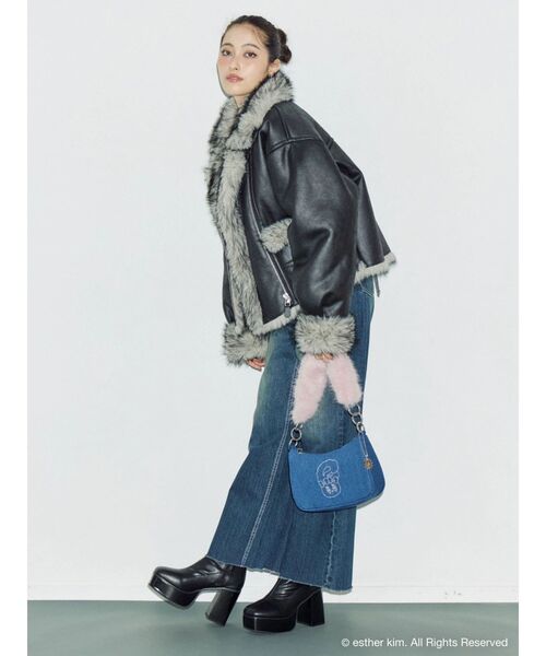 EVRIS(エヴリス)の「【Esther Bunny × EVRIS】バニーブリングハンドBAG(ハンドバッグ・レディース・インディゴブルー・FREE)」の8枚目の写真