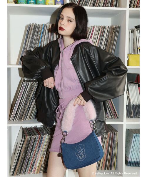 EVRIS(エヴリス)の「【Esther Bunny × EVRIS】バニーブリングハンドBAG(ハンドバッグ・レディース・インディゴブルー・FREE)」の22枚目の写真