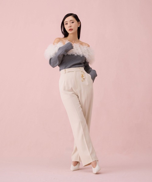 EIMY ISTOIRE(エイミーイストワール)の「チャームSETセンタープレスパンツ(スラックス・レディース・アイボリー/ブラック・36/38)」の17枚目の写真
