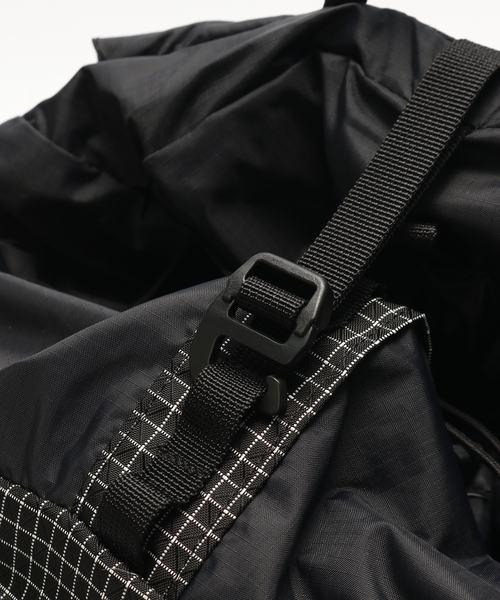 WISM(ウィズム)の「CAYL / ケイル BISEUL - GRID(バックパック/リュック・メンズ・ブラック・FREE)」の10枚目の写真