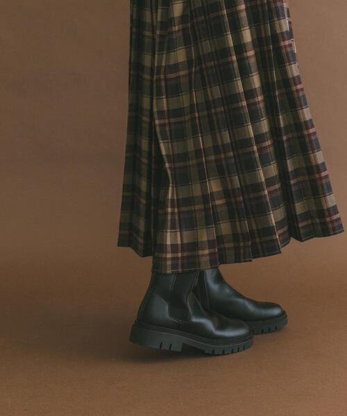 ITEMS URBANRESEARCH（アイテムズ アーバンリサーチ）の「サイドゴアブーツ（ブーツ・レディース・ブラウン/ブラック・LARGE/MEDIUM/SMALL）」の3枚目の写真