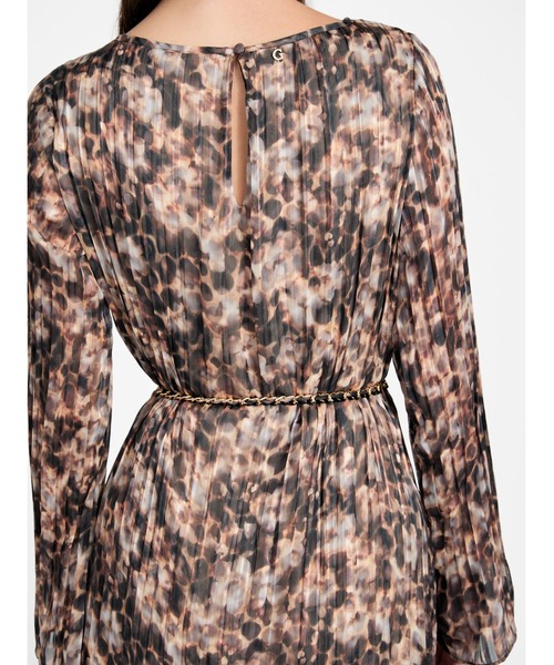 Long Sleeves Ilenia Pleat Dress ワンピース | GUESS(ゲス) JAPAN