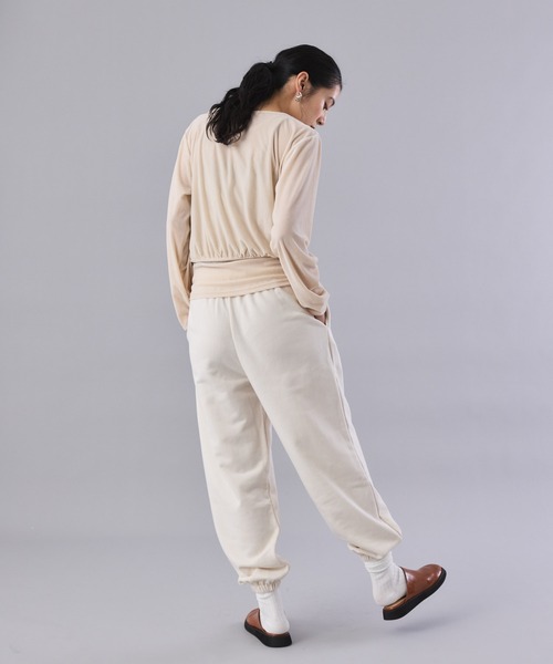 Muscat(マスカット)の「【セットアイテム】ベロア カシュクールトップス / velor cachecoeur tops(Tシャツ/カットソー・レディース・ブラック/ベージュ/ブラウン・F)」の9枚目の写真