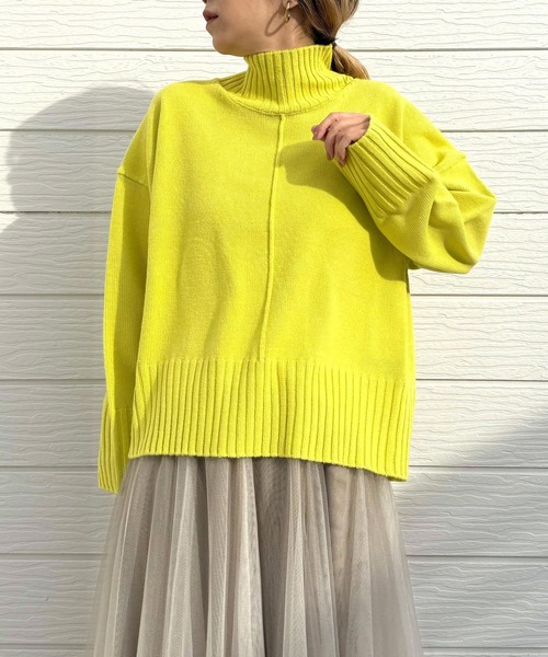 Q（キュー）の「リブハイネックニット（ニット/セーター・レディース・アイボリー/ブルー/ライム・MEDIUM）」の3枚目の写真