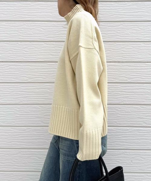 Q（キュー）の「リブハイネックニット（ニット/セーター・レディース・アイボリー/ブルー/ライム・MEDIUM）」の13枚目の写真