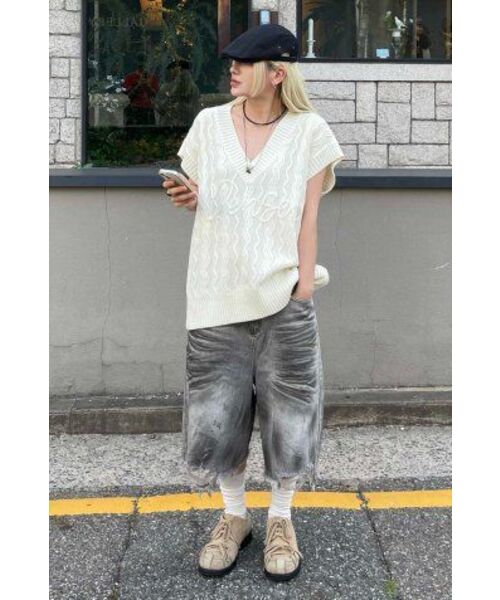RENSE(レンセ)の「Lettering Cable Over Knit Vest Ivory(ニット/セーター・レディース・その他・FREE)」の6枚目の写真