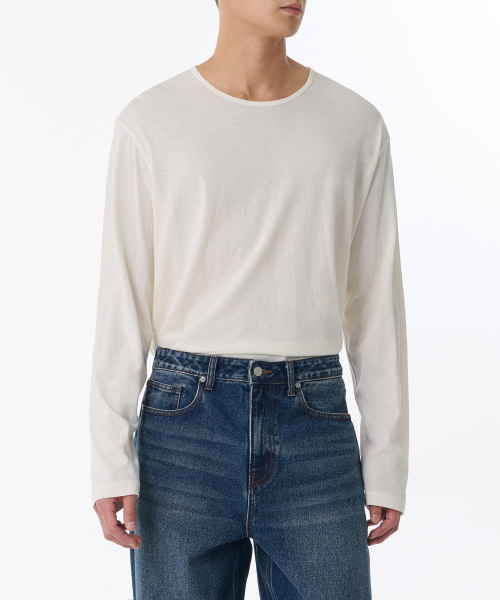 MUSINSA STANDARD（ムシンサスタンダード）の「リラックスドライトウェイトCRスcoopネック長袖Tシャツ[クリーム]（Tシャツ/カットソー・メンズ・その他・SMALL/MEDIUM/LARGE/X-LARGE/XX-LARGE/XXX-LARGE）」の3枚目の写真
