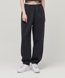 MUSINSA STANDARD WOMAN（ムシンサスタンダードウーマン）の「WOMENS RELAXED SWEATPANTS_DARK GRAY（スウェットパンツ・レディース）」