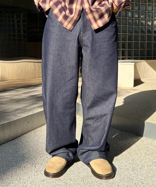 SLOWACID（スローアシッド）の「バックロゴデニムパンツ[インディゴ]（デニムパンツ・レディース・その他・SMALL/MEDIUM/LARGE）」の2枚目の写真