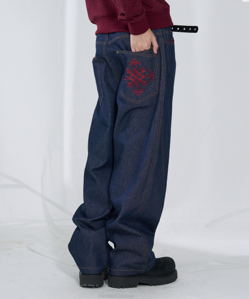 SLOWACID（スローアシッド）の「バックロゴデニムパンツ[インディゴ]（デニムパンツ・レディース・その他・SMALL/MEDIUM/LARGE）」の8枚目の写真