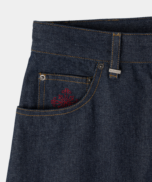 SLOWACID（スローアシッド）の「バックロゴデニムパンツ[インディゴ]（デニムパンツ・レディース・その他・SMALL/MEDIUM/LARGE）」の4枚目の写真