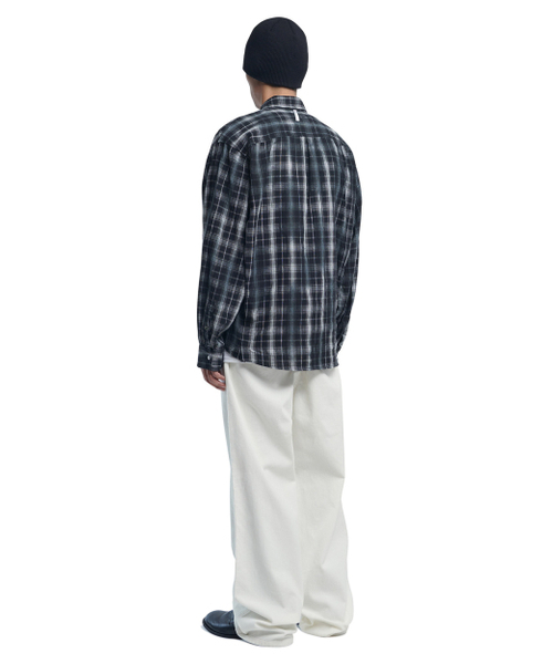 NOMANUAL(NOMANUAL)の「HALF & HALF CORDUROY PANTS - WHITE(その他パンツ・レディース・その他・LARGE/SMALL/MEDIUM)」の4枚目の写真
