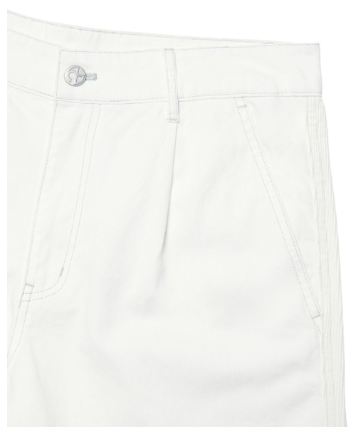 NOMANUAL(NOMANUAL)の「HALF & HALF CORDUROY PANTS - WHITE(その他パンツ・レディース・その他・LARGE/SMALL/MEDIUM)」の5枚目の写真
