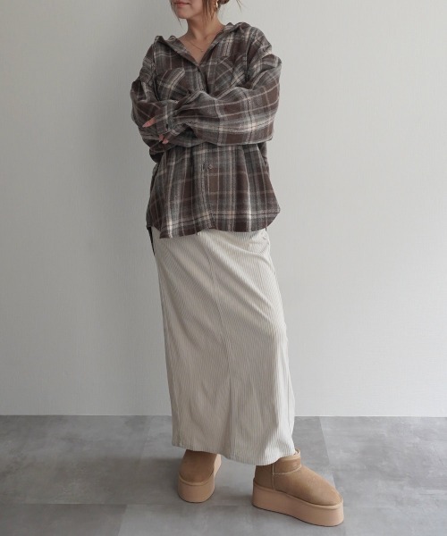 Rashik（ラシク）の「コーデュロイIラインスカート（スカート・レディース・ブラック/アイボリー/ブラウン・FREE）」の5枚目の写真