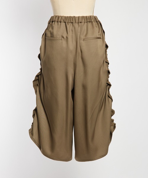 gomme(ゴム)の「ツイルフリルパンツ(その他パンツ・レディース・カーキ/ブラック・MEDIUM)」の16枚目の写真