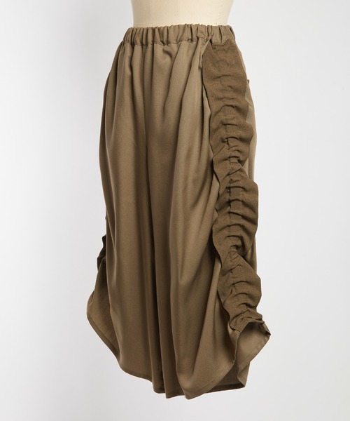 gomme(ゴム)の「ツイルフリルパンツ(その他パンツ・レディース・カーキ/ブラック・MEDIUM)」の19枚目の写真