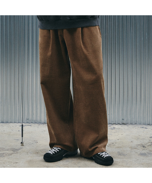 GAKKAI UNIONS(ガッカイユニオンズ)の「ワンタックコーデュロイパンツココア(その他パンツ・レディース・その他・LARGE/MEDIUM/SMALL)」の1枚目の写真