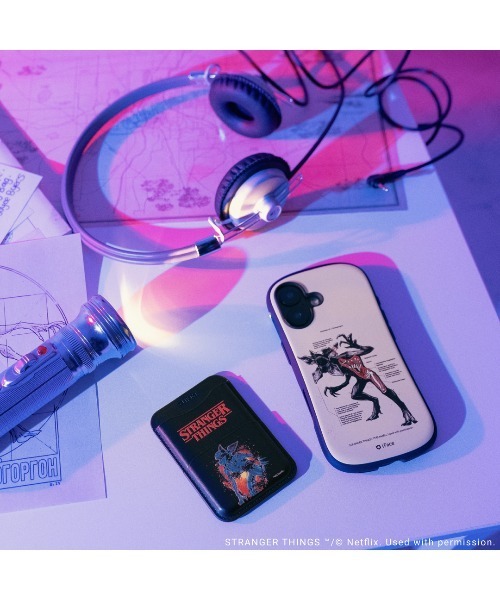 Netflixシリーズ「ストレンジャー・シングス 未知の世界」 iFace