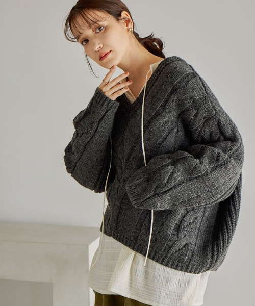セール】3ゲージVネックケーブルニットプルオーバー（ニット/セーター