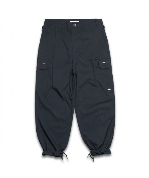 DIAFVINE（ディアフバイン）の「DV22SPT.664 ONE TUCK CARGO W.FIT TROUSERS -Navy-（その他パンツ・メンズ・その他・LARGE/MEDIUM）」の2枚目の写真