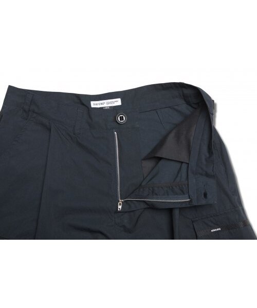 DIAFVINE（ディアフバイン）の「DV22SPT.664 ONE TUCK CARGO W.FIT TROUSERS -Navy-（その他パンツ・メンズ・その他・LARGE/MEDIUM）」の7枚目の写真