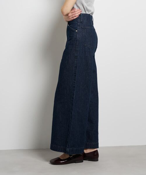 LANVIN en Bleu（ランバンオンブルー）の「デニムワイドパンツ（デニムパンツ・レディース・ブルー/ネイビー・34/36/38/40）」の7枚目の写真