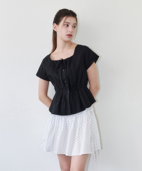 ALKI ALKA(アルキアルカ)の「String Pintuck Blouse (Black)(シャツ/ブラウス・レディース・ブラック・SMALL/MEDIUM)」の4枚目の写真