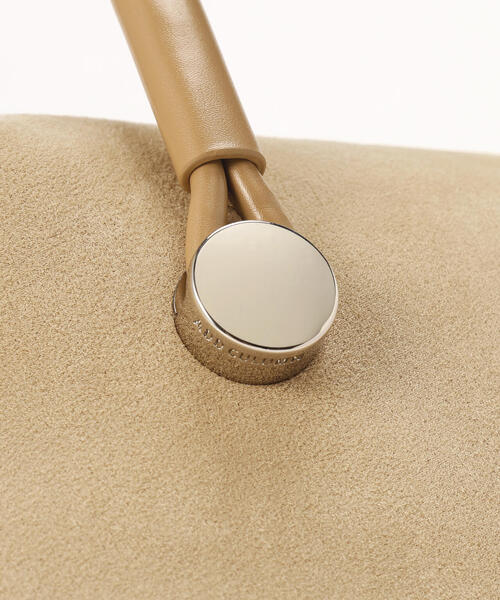 ADD CULUMN(アドカラム)の「ADD CULUMN(アドカラム) TABLET BOSTON SUEDE(ハンドバッグ・レディース・ベージュ・F)」の16枚目の写真