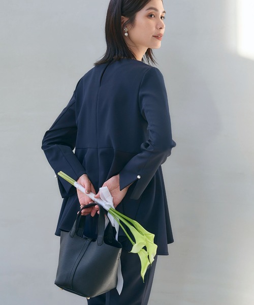 CROSS FUNCTION(クロスファンクション)の「《洗える・シワになりにくい》2点セット 正解 ペプラムブラウス&テーパードパンツ 5サイズ展開【CROSS FUNCTION/クロスファンクション】(スーツセット・レディース・ネイビー/ブラック/ライトベージュ・7号/9号/11号/13号/15号)」の16枚目の写真