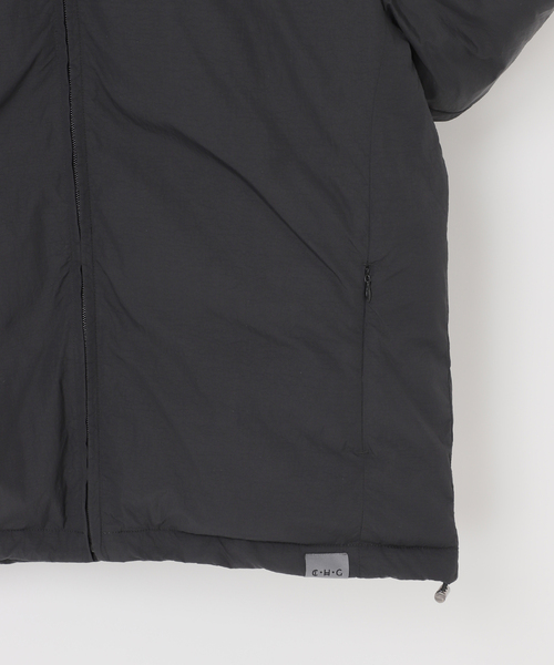 B.C STOCK（ベーセーストック）の「C.H.G パテッドスタンドブルゾン（ブルゾン・メンズ・ブラック/チャコールグレー・MEDIUM/LARGE）」の15枚目の写真