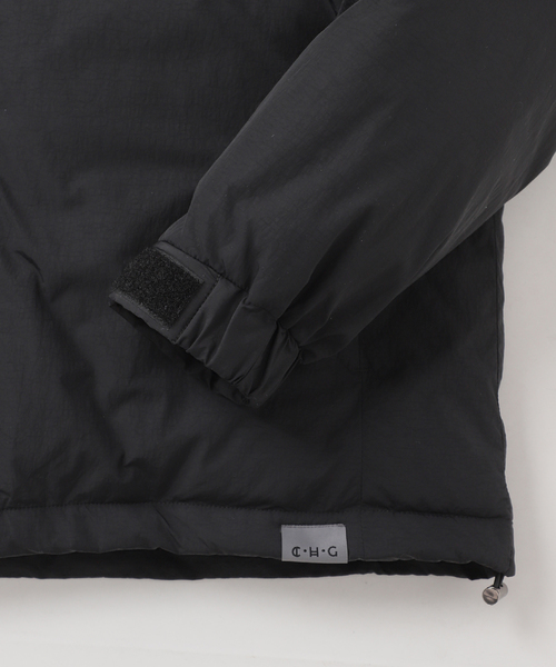B.C STOCK（ベーセーストック）の「C.H.G パテッドスタンドブルゾン（ブルゾン・メンズ・ブラック/チャコールグレー・MEDIUM/LARGE）」の19枚目の写真