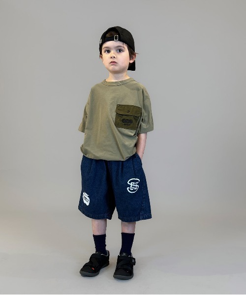 GROOVY COLORS(グルービーカラーズ)の「8oz Denim Graffiti Twisted Shorts(その他パンツ・キッズ・ネイビー・115/125)」の1枚目の写真