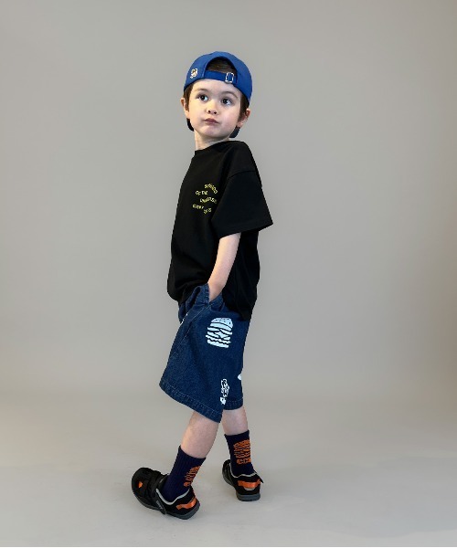 GROOVY COLORS(グルービーカラーズ)の「8oz Denim Graffiti Twisted Shorts(その他パンツ・キッズ・ネイビー・115/125)」の9枚目の写真