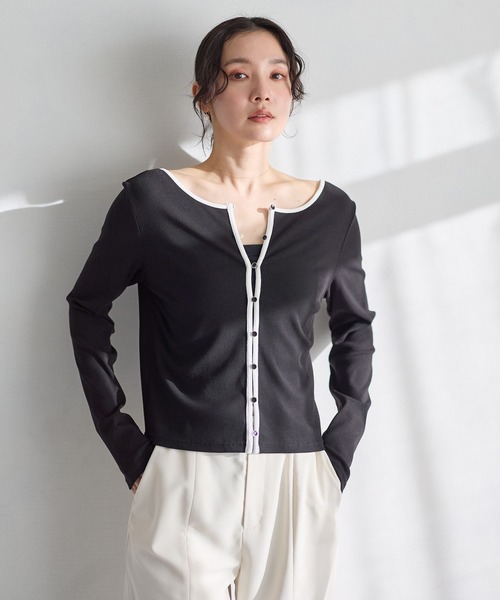 Andemiu（アンデミュウ）の「前後2WAYボタンリブカットソー641145（Tシャツ/カットソー・レディース・ホワイト×ブラック/ブラック×ホワイト/ブラック×ブラック・FREE）」の3枚目の写真