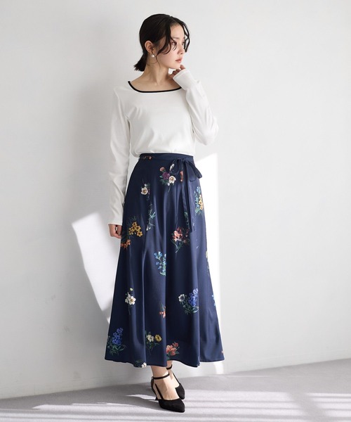 Andemiu（アンデミュウ）の「前後2WAYボタンリブカットソー641145（Tシャツ/カットソー・レディース・ホワイト×ブラック/ブラック×ホワイト/ブラック×ブラック・FREE）」の8枚目の写真