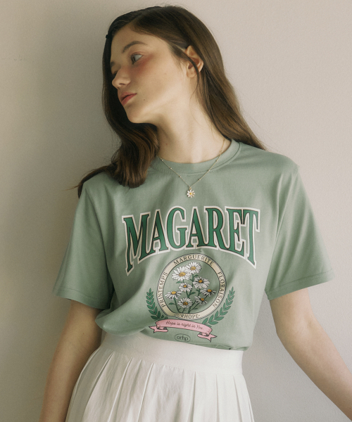 OURHOPE(アワーホープ)の「マガレットアートワークTシャツ - モスグリーン(Tシャツ/カットソー・レディース・オリーブ・1(S)/2(M))」の3枚目の写真